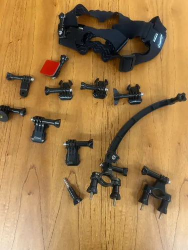 Kit GoPro: Suporte de Capacete Original + Adaptadores e Parafusos
