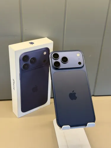 iPhone 17 pro Max 256gb Azul bateria 100% Semi Novo | Loja Física