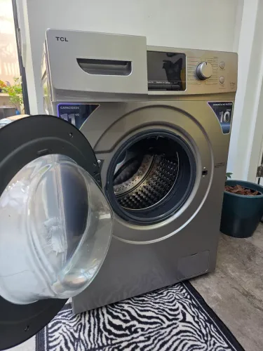 Lava e Seca TCL 11kg Inverter Prata - 1 Ano de Uso (Perfeito Estado)