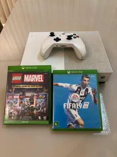 Xbox One S