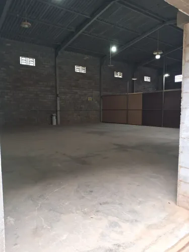 Alugo 240m2