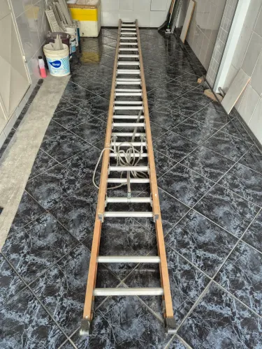Escada em fibra de vidro