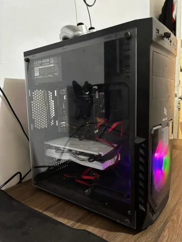 Computador semi- novo 