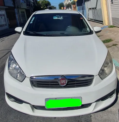 Fiat Grand Siena Essence 1.6 Flex 16V 2014