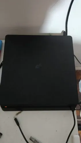 Ps4 slim 1T
