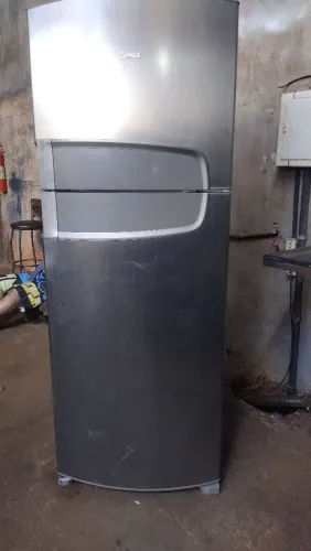 Vendo Geladeira consul inox 220V WhatsApp * 