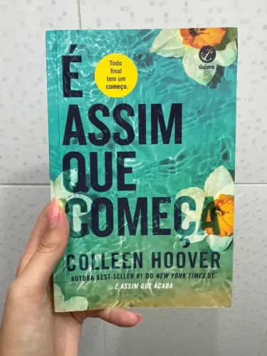 Livro Seminovo - É assim que começa