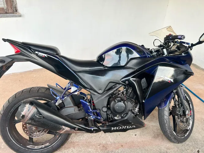 CBR 250 2012 ACEITO PROPOSTAS