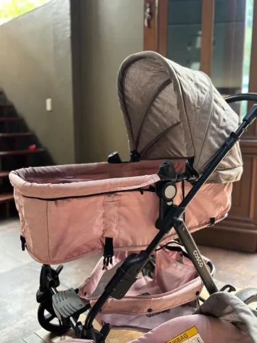 Carrinho de bebê 3 em 1