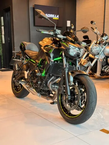 KAWASAKI - Z650