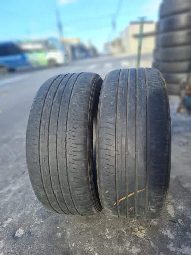 2 pneus 225-50 R18  DUNLOP SPORTMAXX