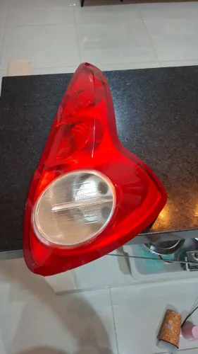Laterna traseira Fiat atractive