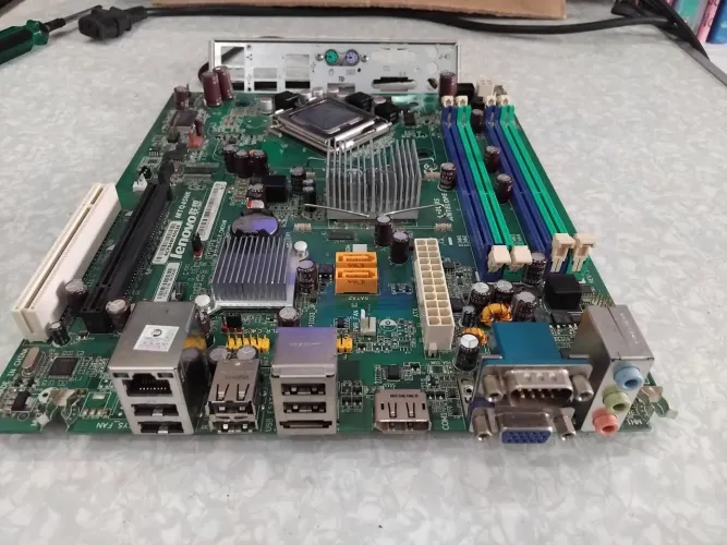 Placa mãe Lenovo MTQ45NK Ddr3 Core 2 duo 4600