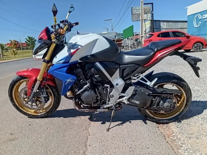 CB1000 R CAPITÃO AMÉRICA 