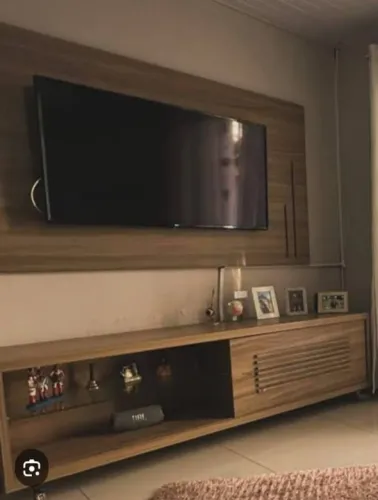 Rack com painel de tv em excelente estado