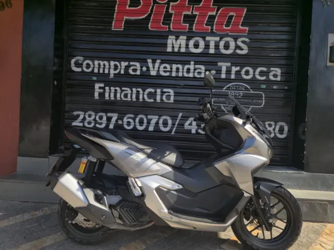 Honda Adv 160 ano 2025