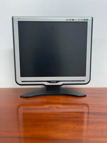 Monitor Philips LCD 17 Polegadas Widescreen Dvi Vga HNC7170T 