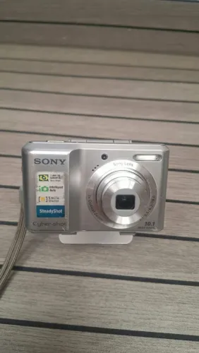 Câmera digital Sony 10.1 megapixel completa