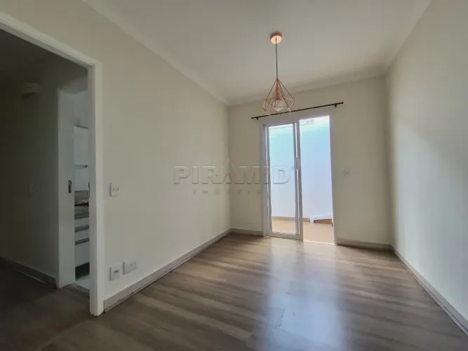 Casa em condomínio fechado, bairro Jardim Interlagos, Zona Leste em Ribeirão Preto/SP.