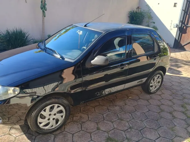 Fiat Palio 1.0 Economy Fire Flex 8V 4P 2011