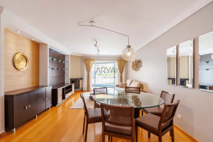 Apartamento à venda no Juvevê, Edifício Tânis - ARYA1