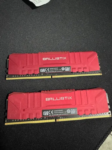 Memória RAM Crucial 2x8GB DDR4 2666MHz