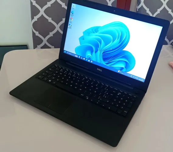 Notebook Dell 15 Core i5 8gb DDR4 SSD256 Novíssimo ac.olxpay
