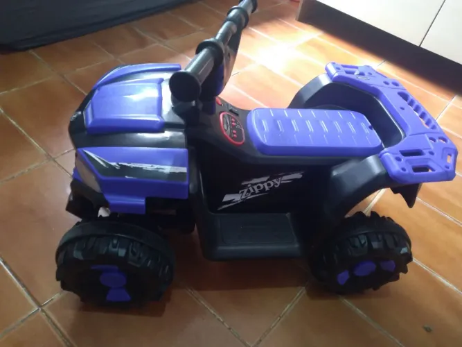 Quadriciclo Elétrico Infantil - 6V