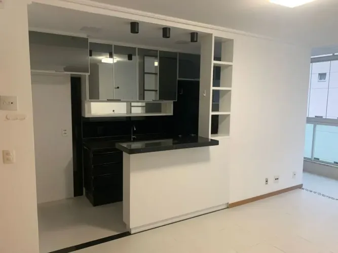 2 7 9 9 9 5 4 7 7 0 7 - 75 m² com 3 quartos na Praia de Itaparica - Vila Velha - ES