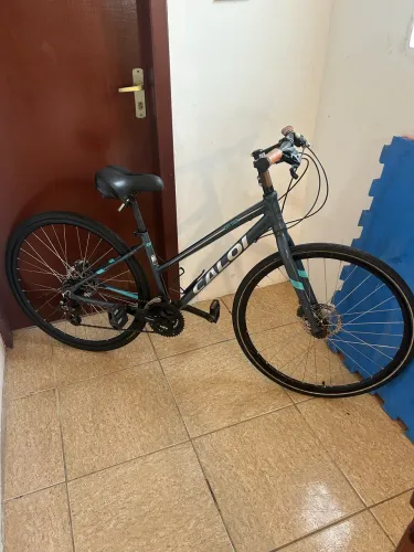 Bicicleta Caloi City Tour alumínio aro 29 (REVISADA).
