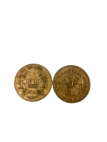 Duas moedas de 1000 réis de 1922 e 1927