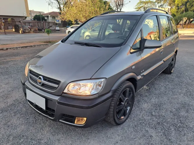 Chevrolet Zafira Elite 2.0 MPFI Flexpower 8V AUT 2012