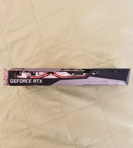 Placa de Vídeo Gigabyte NVIDIA GeForce RTX 3050 Gaming OC, LHR, 8GB, GDDR6, DLSS, Ray Trac