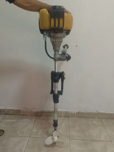 Motor de popa 