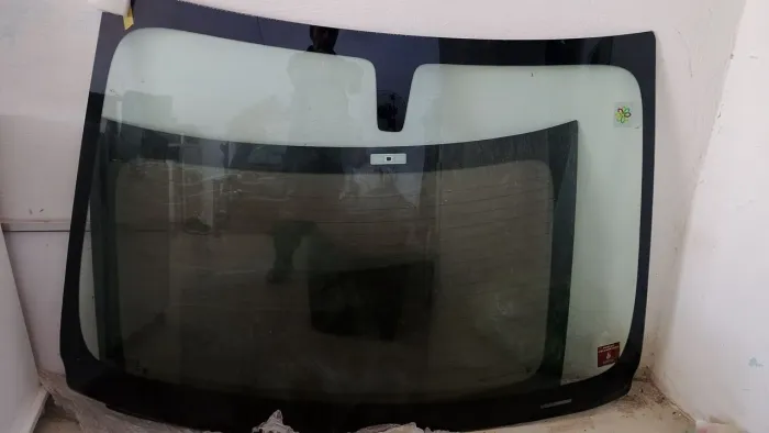 Parabrisa Onix 2023         900.reais