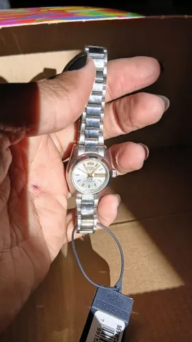 Relógio branco orient feminino automático a pro a d'água 