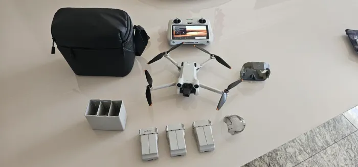 DRONE DJI MINI 3 PRO FLYMORE COMBO
