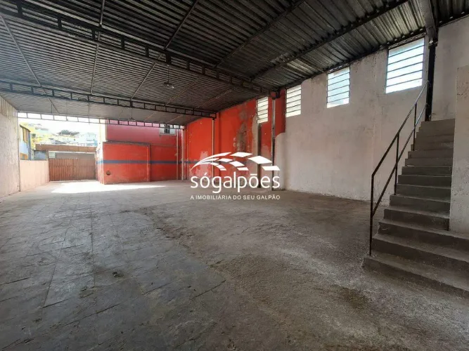 Galpão para locação com 350 mt² no Cachoeirinha