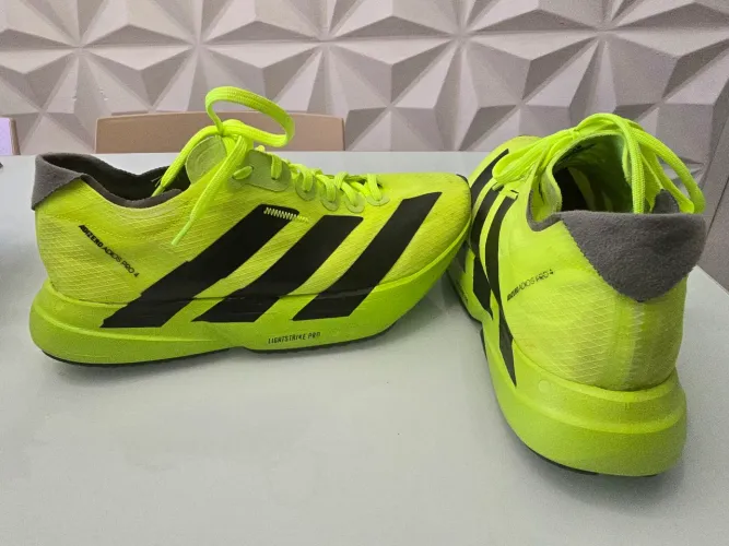 Tenis Adidas