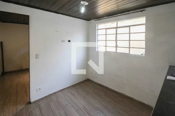 Casa à Venda - Sapopemba, 2 Quartos, 24 m2