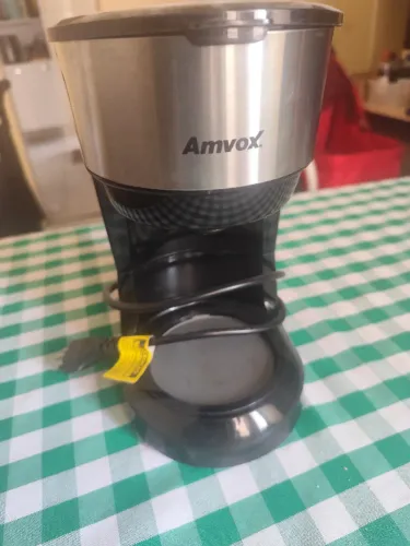 Cafeteira Amvox ACF 227 127V funcionando - sem jarra