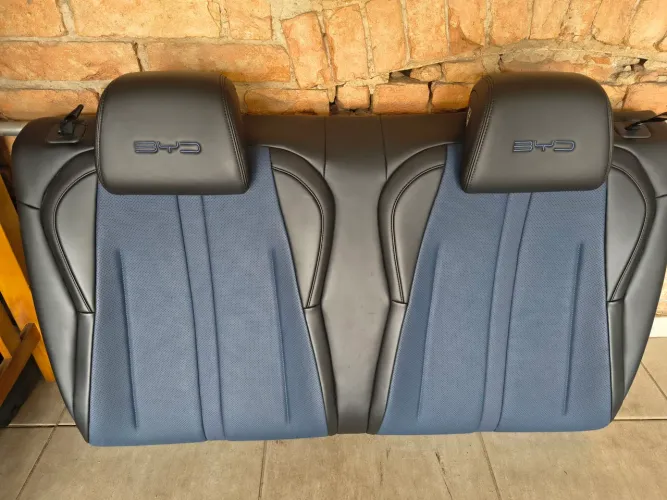 Encosto do banco traseiro BYD DOLPHIN 
