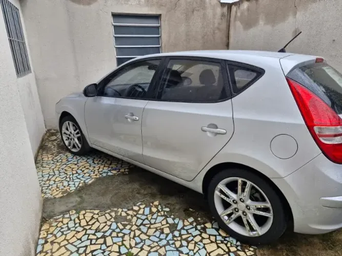 Hyundai I30 2.0 16V 145cv 5P Aut. 2011