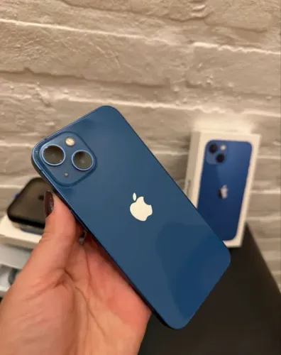 iPhone 13