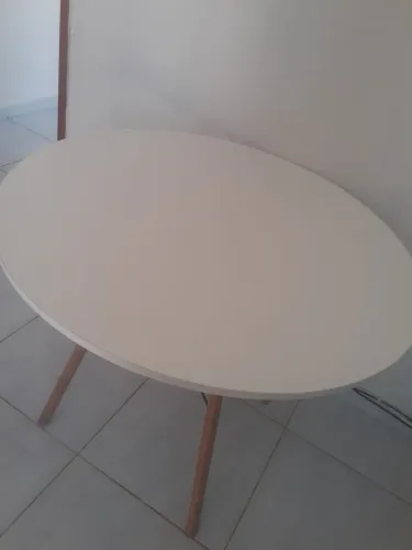 Mesa pés palito MDF