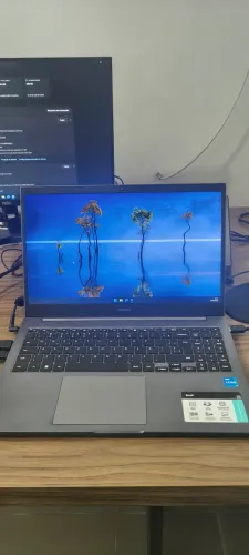 NOTEBOOK SAMSUNG+MONITOR