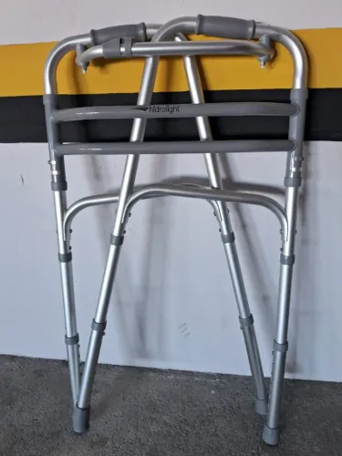 Andador Hidrolight Dobrável até 130kg