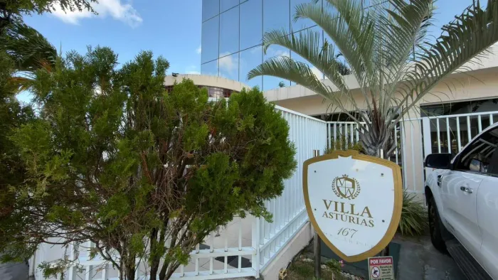 Villa Asturias 3/4 ( porteira fechada) [23332]