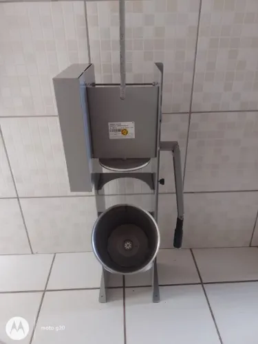 Vende -se um modelador de churros