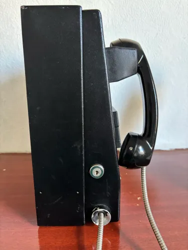 Telefone de orelhão original em metal blindado 